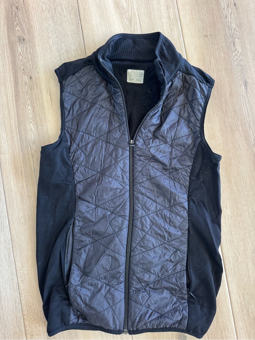 Athleta Quilted Black Vest Size Medium